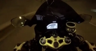 Motosikletli maganda İstanbul’un göbeğinde 300 km hız yaptı