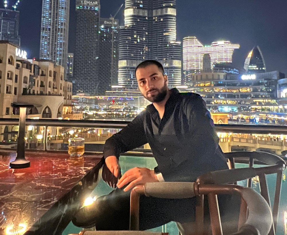 b7d7bd9e-7446-4bb6-8404-00340fa0b3e8