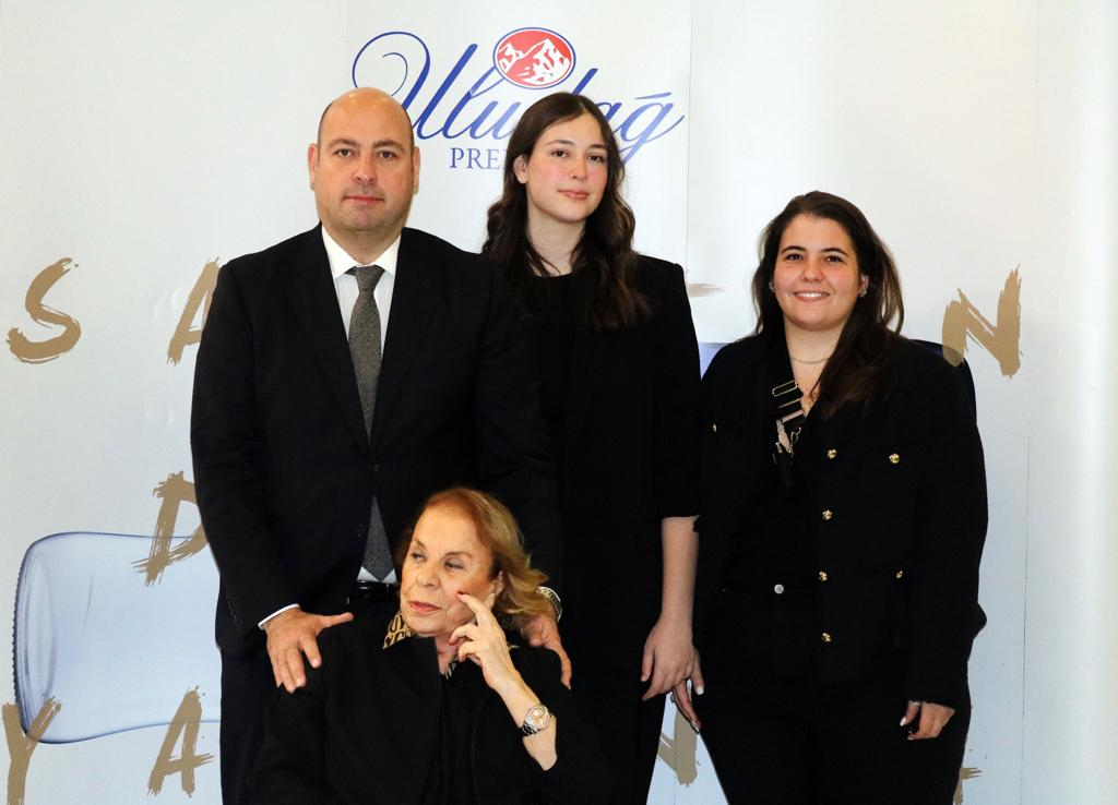 73ac1fcb-867b-4a3e-bd68-ba93851406c5