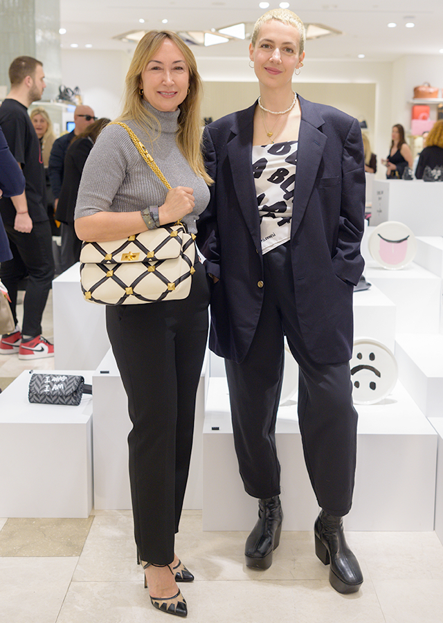 ELIF GOKTAS, ESRA GULMEN