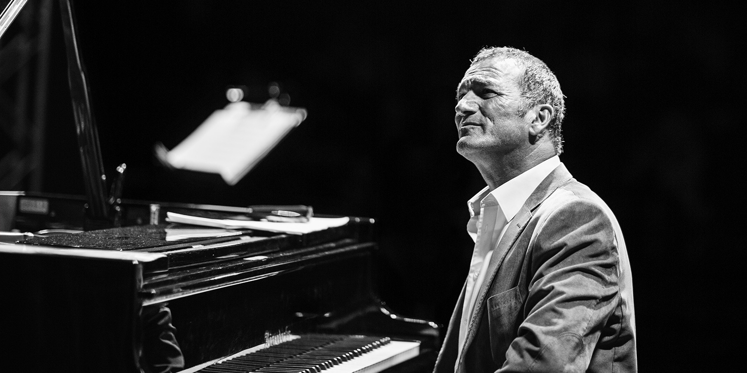 raw_kerem-gorsev-kimse-bana-parayla-muzik-caldiramaz-kendime-eyer-vurdurmam_349900968