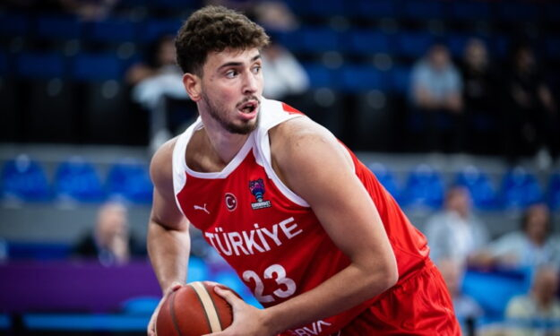 5ecd879b-alperen-sengun-handles-eurobasket-fiba-625x375