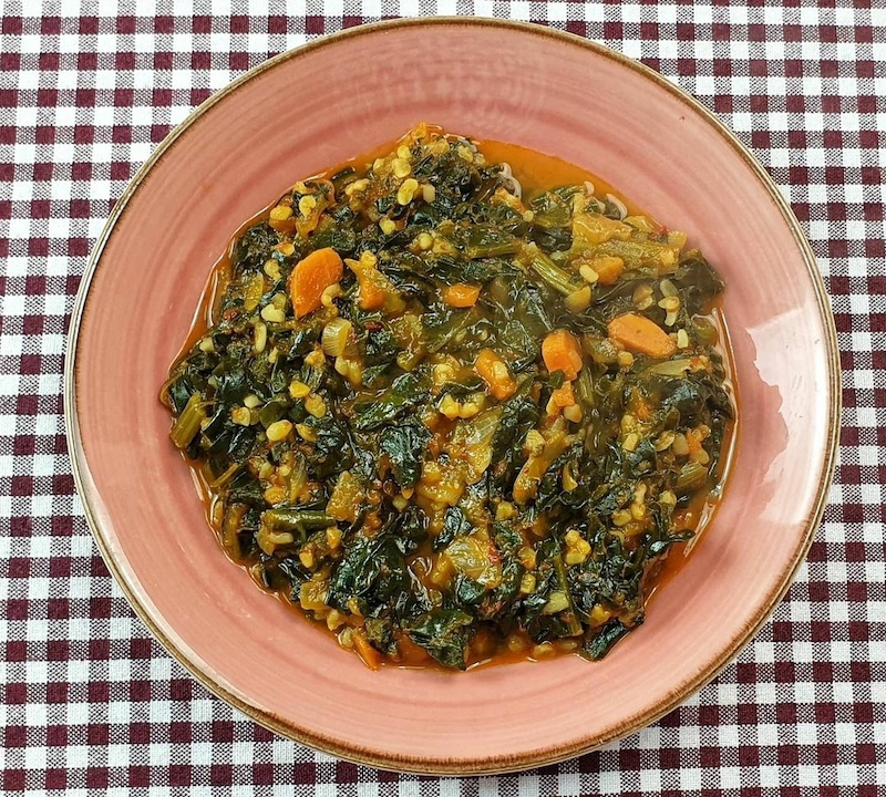 bulgurlu-ispanak-yemegi