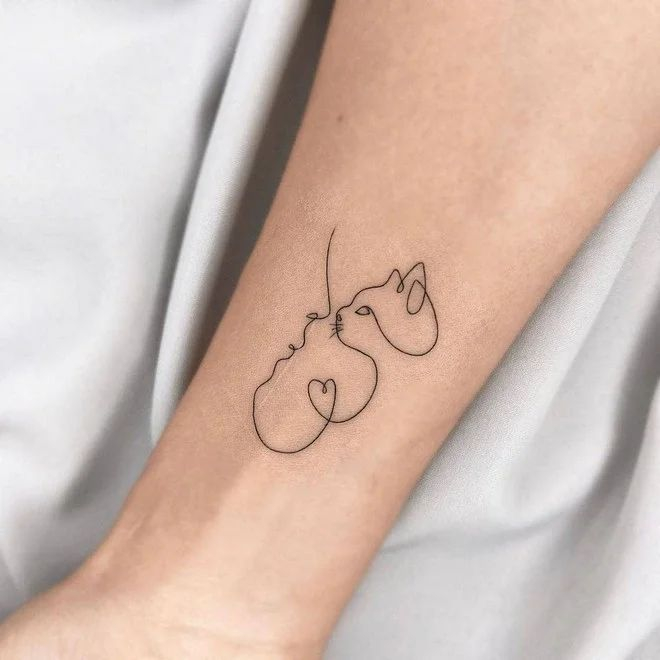 35 Minimal Tattoo Ideas