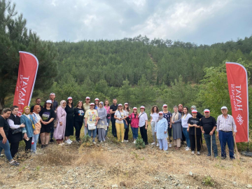 Bursa ormanına 'Hayat' oldular