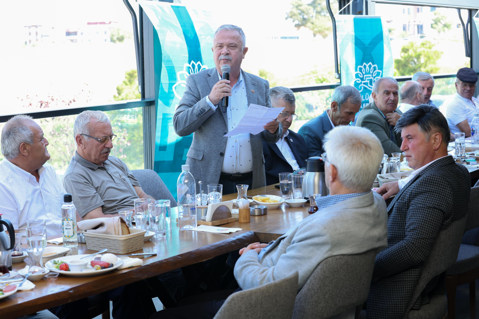 MUHTARLAR-TOPLANTISI (6)