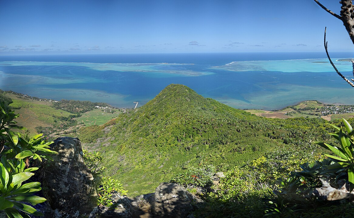 1166px-Eastern_Viewpoint_(6293602475)