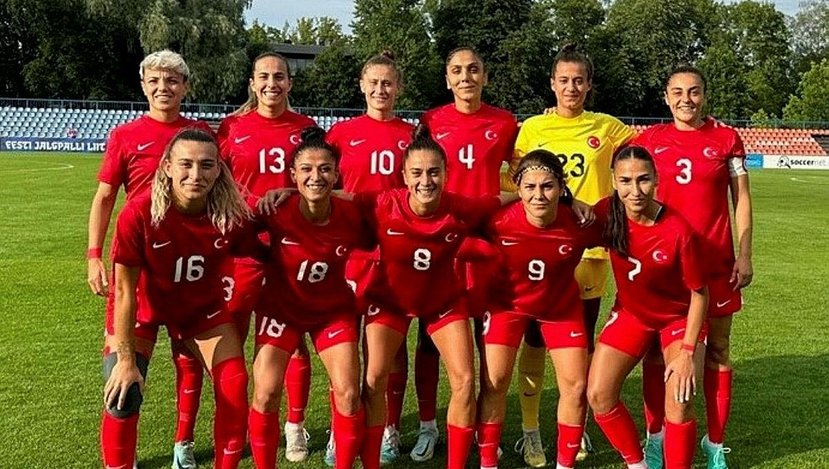 829x469-a-milli-kadin-futbol-takiminin-aday-kadrosu-aciklandi-1694696957578