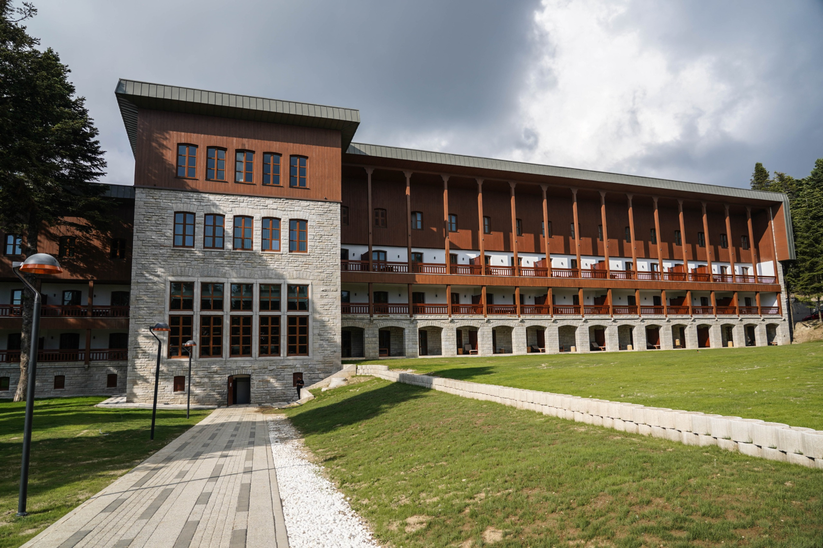 Bursa Business School (3)