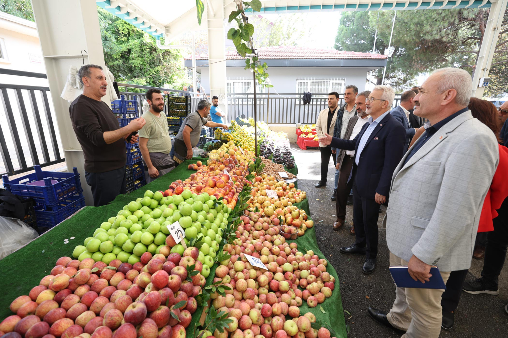 ALTINSEHIR-PAZARYERI (5)