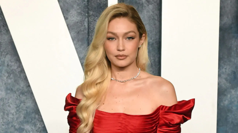 Gigi Hadid 'Masumlar için dua ediyorum'