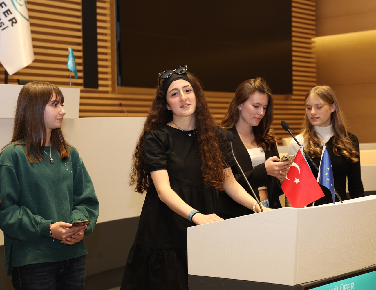 KIZ COCUKLAR ZIYARET (5)