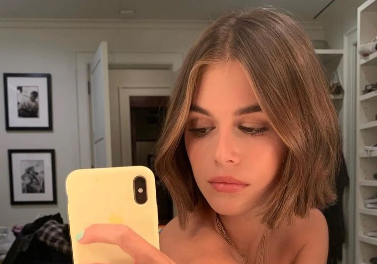 This Classic French Hairstyle Is The Anti-Trend Cut You've Been Waiting For