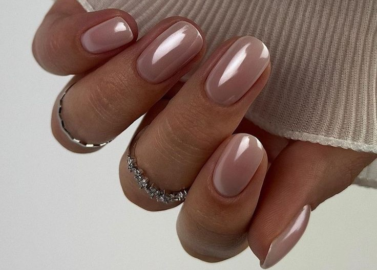 25 Glazed Donut Nails You'll Want to Try