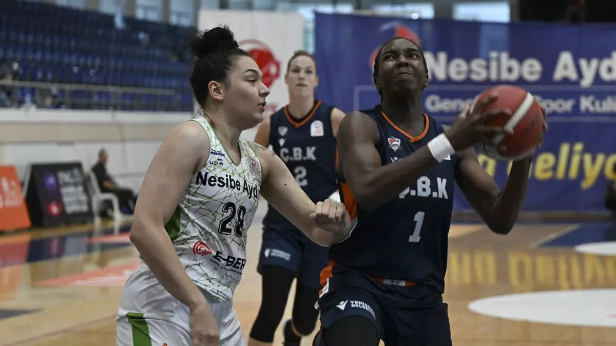 t25_nesibe-aydin-evinde-cbk-m-667