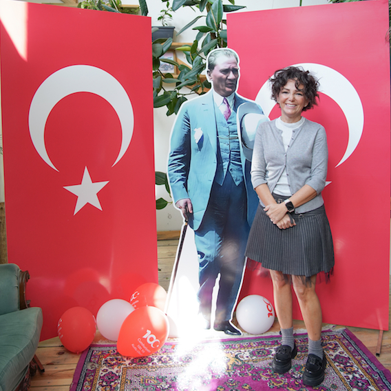 Ece Köksal Uyanıklar