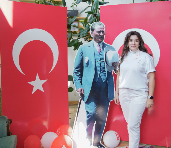 Özlem Yücetürk_1