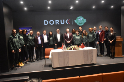 Uludağ Kadın Basketbollun sponsoru Doruk oldu