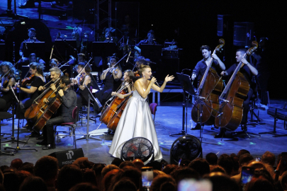 Bursa Festivali’nde büyüleyici gece